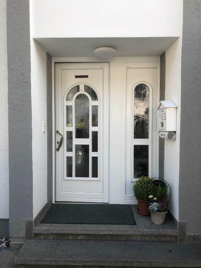 Ferienwohnung Messewohnung Muenchen Ost Forstern Exteriör bild
